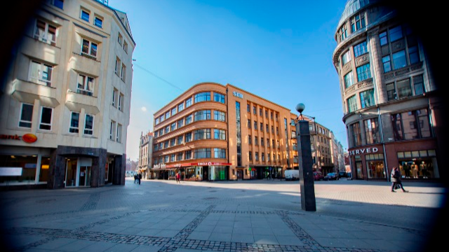Rīgas viesnīcas piedāvā nakstmītnes vairāk nekā 2000 cilvēku pašizolācijai