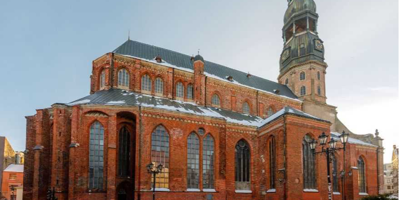 Rīgas Sv. Pētera baznīcā skanēs koncerts “Mīlestības melodijas”