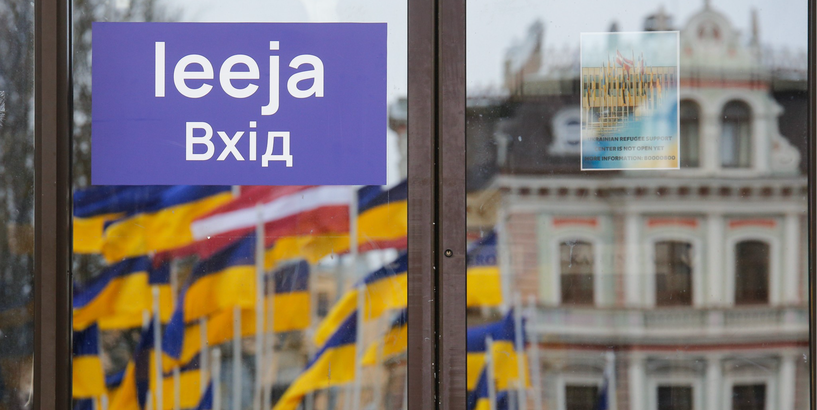 Atbalsta centrā Rīgas Kongresu namā reģistrētas jau vairāk nekā 685 personas no Ukrainas 