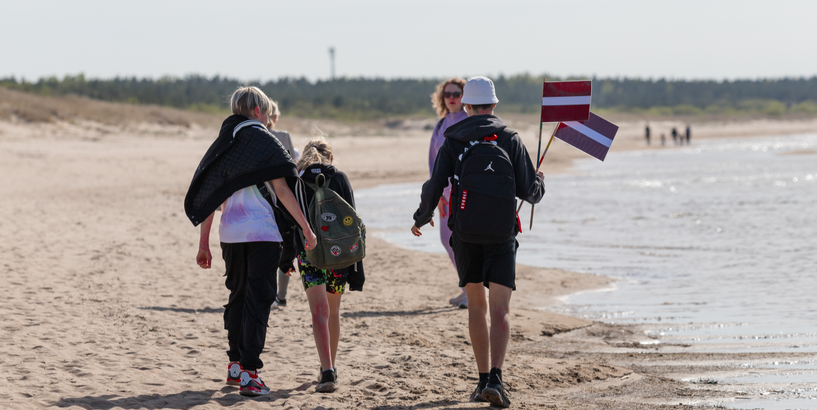Pārgājiens pa Daugavgrīvas pludmali ar sporta, radošajām un spēļu aktivitātēm