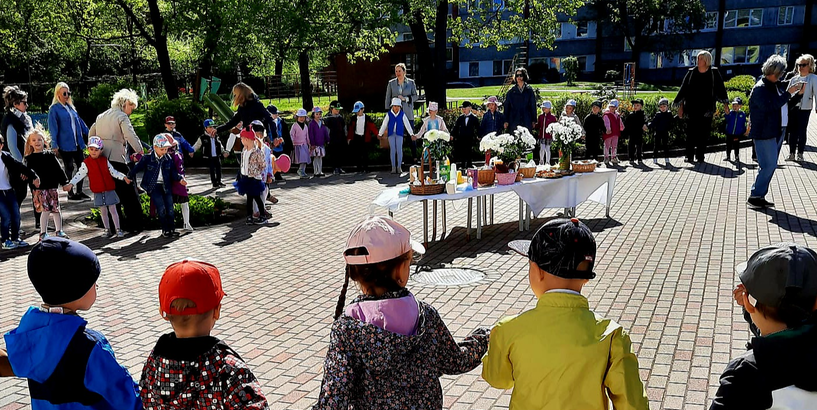 Baltā galdauta svētki Rīgas 232. pirmsskolas izglītības iestādē
