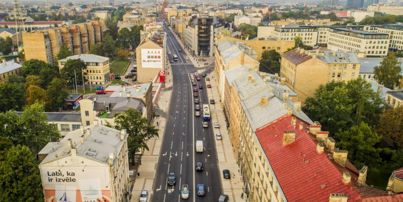 Rīgas pašvaldība aicina Zinību dienā pārvietoties ar bezmaksas sabiedrisko transportu 
