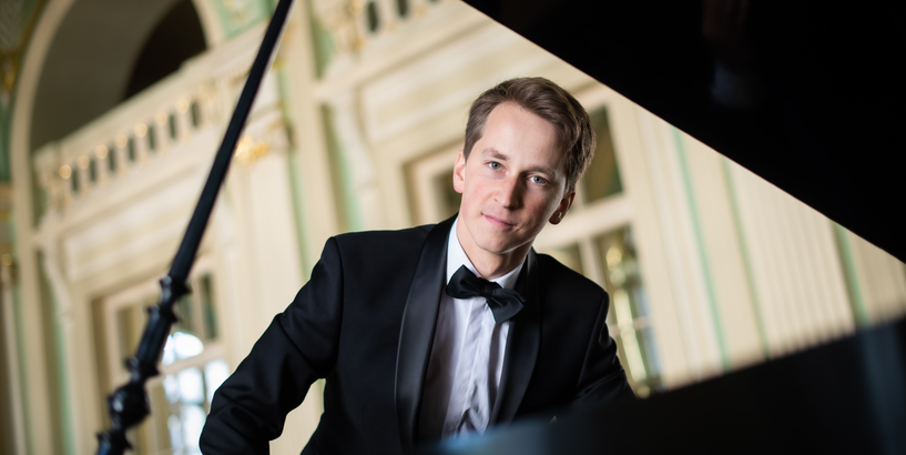 20.starptautisko Baha kamermūzikas festivālu ieskandinās pianists Daumants Liepiņš un vijolniece Madara Liepiņa