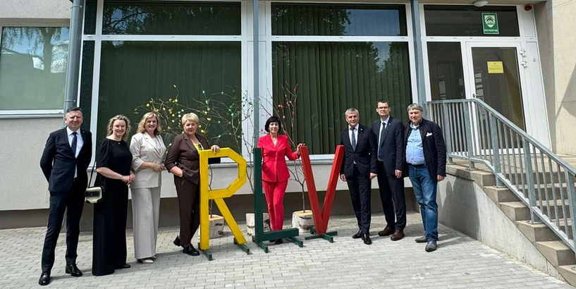  Rīgas Lietuviešu vidusskolā viesojās Lietuvas Republikas Seima pārstāvji
