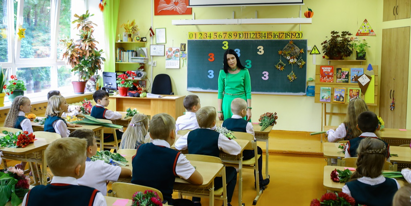 Rīgas pedagogiem piešķirs pabalstu par darbu Covid-19 pandēmijas apstākļos