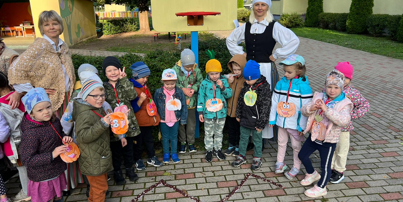 Rīgas 229. pirmsskolas izglītības iestādē Miķeļdienas “Dārzeņu balle”
