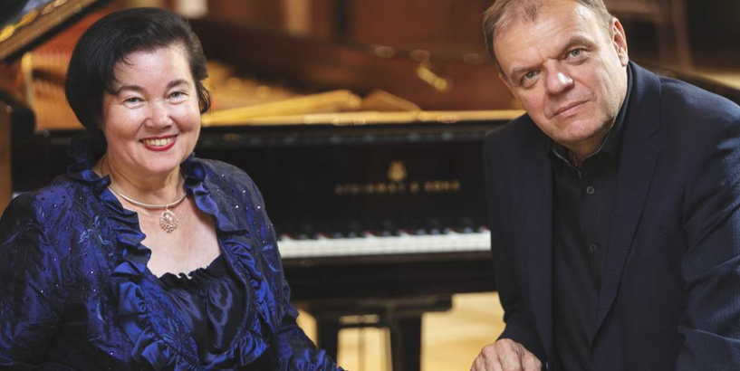 Ar koncertu  "Nemiers ar Mieru satikās" klausītājus priecēs klavieru duets AnNo