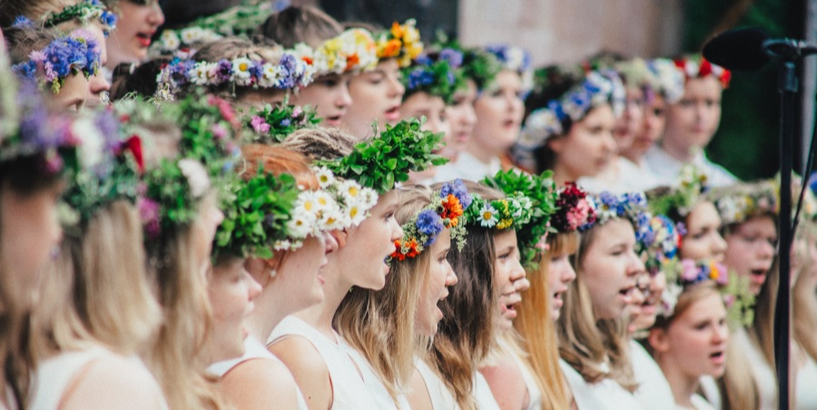 XII Latvijas Skolu jaunatnes dziesmu un deju svētki  tiek pārcelti uz 2021.gada vasaru