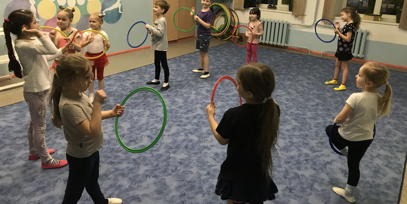 Bērni eTwinning projektā noskaidro populārākās kustību spēles