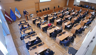 Nevalstiskās organizācijas aicinātas izvirzīt kandidātus uz vakanto vietu Rīgas domes Jaunatnes lietu konsultatīvajā komisijā