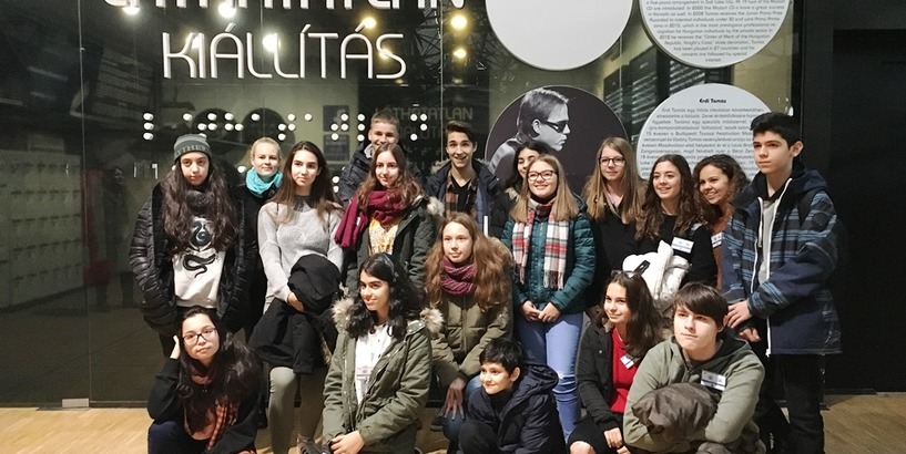Mežciema pamatskolas skolēni un pedagogi Erasmus projektā piedalās sanāksmē Ungārijā