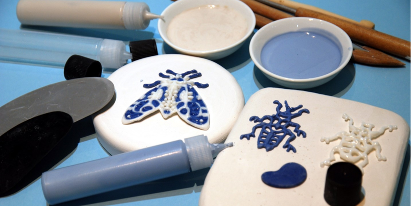 Rīgas Porcelāna muzejs aicina uz porcelāna darbnīcu ar krāsainām lejamām masām