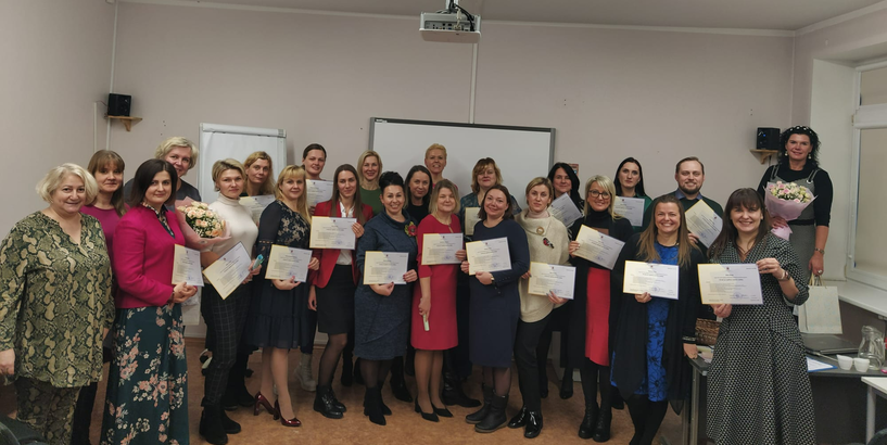 Sagatavoti 23 jauni topošie vadītāji Rīgas izglītības iestādēm