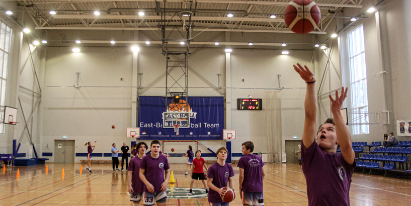 Noslēgusies Rīgas skolu kausa izcīņa basketbolā 
