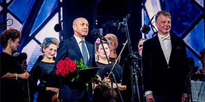 Latvijas Mūzikas akadēmijas 100. jubilejas sezonas ieskaņas koncerts "Pāri" 