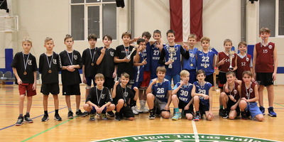 Norisinājušās Rīgas valstspilsētas starpskolu sacensības basketbolā zēniem