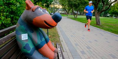Rīgas parkos var doties pastaigā "meklēt suni"