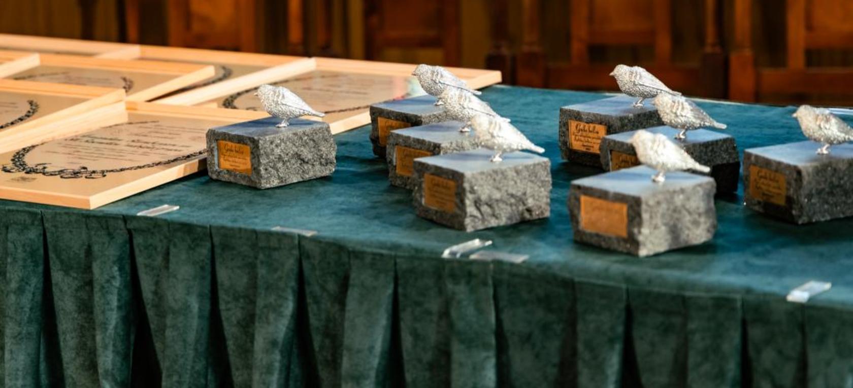 Rīgā pasniegta gada balva kultūrā "Baltais zvirbulis"