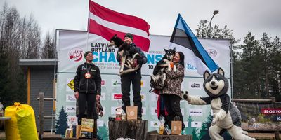 Pasaules kausa posmā kamanu suņu sportā Latvijai četras uzvaras