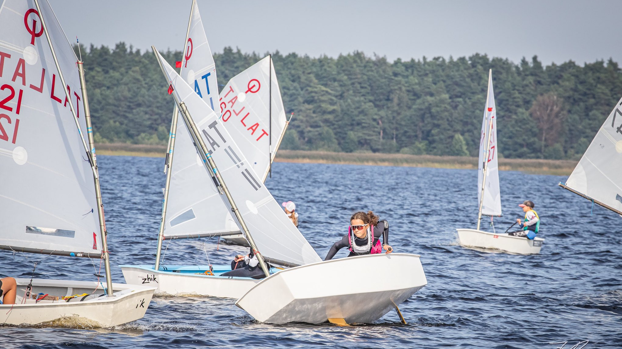 Rīgā aizvadīts 2025. gada atklātais čempionāts un meistarsacīkstes burāšanā