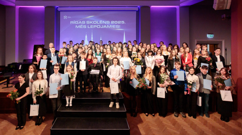 Godina labākos Rīgas skolēnus 2025. gadā