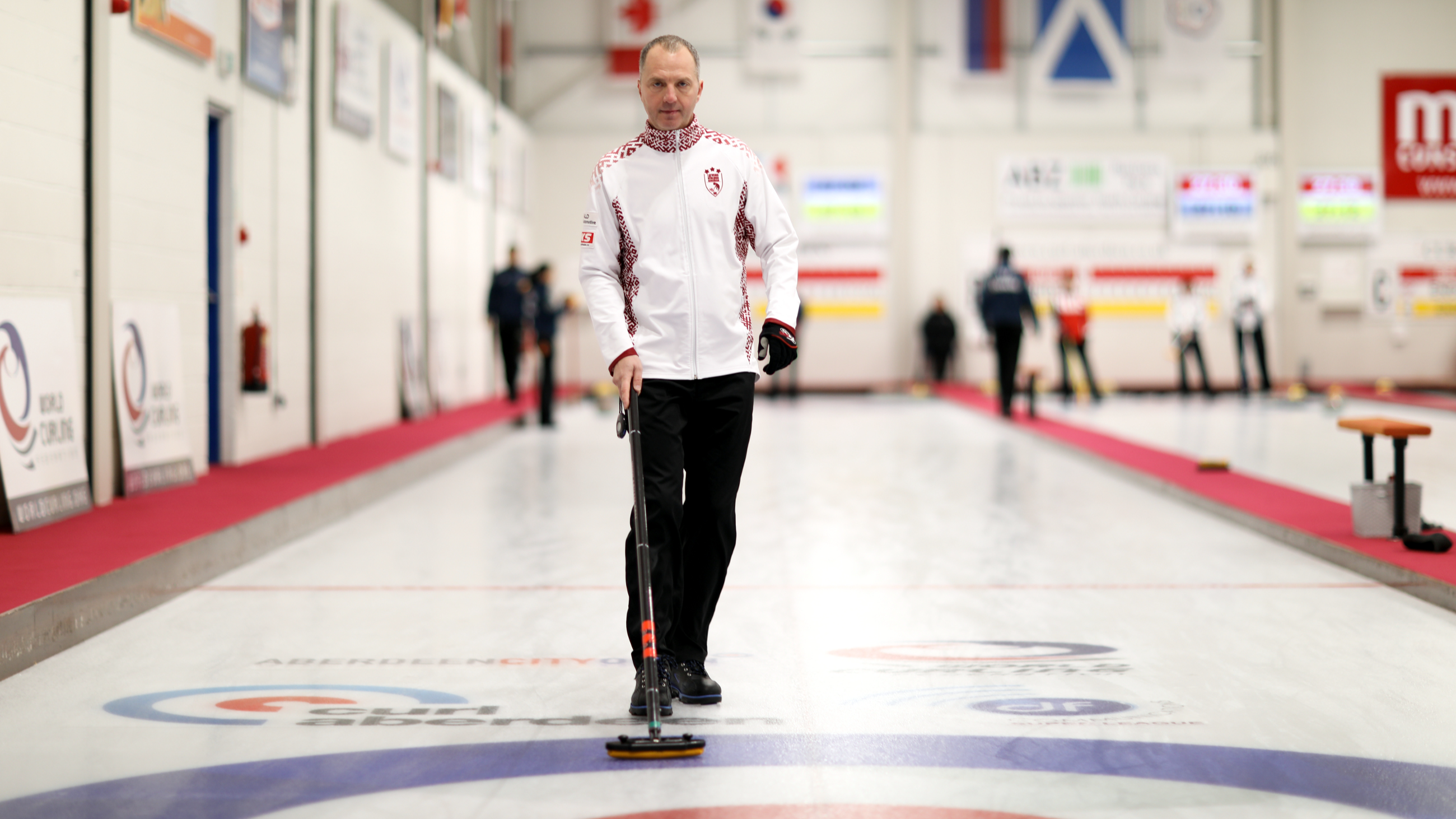 Ar uzvaru Latvijas kērlingisti noslēdz PČ jauktajām komandām 31.vietā