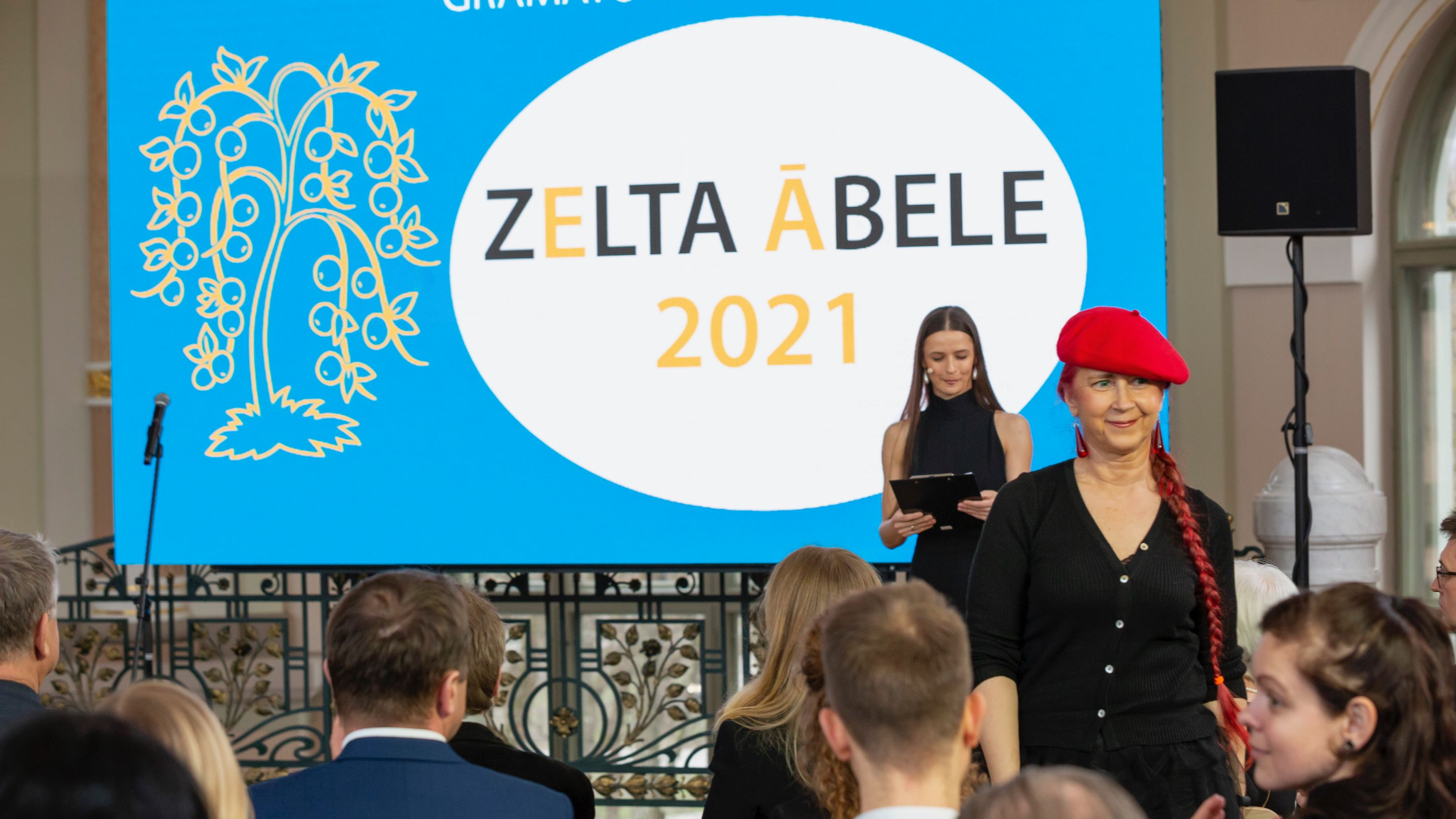 Paziņoti grāmatu mākslas konkursa “Zelta ābele 2021” laureāti