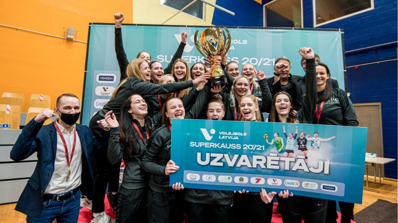 Superkausu izcīna Rīgas Volejbola skolas/Latvijas Universitātes komanda