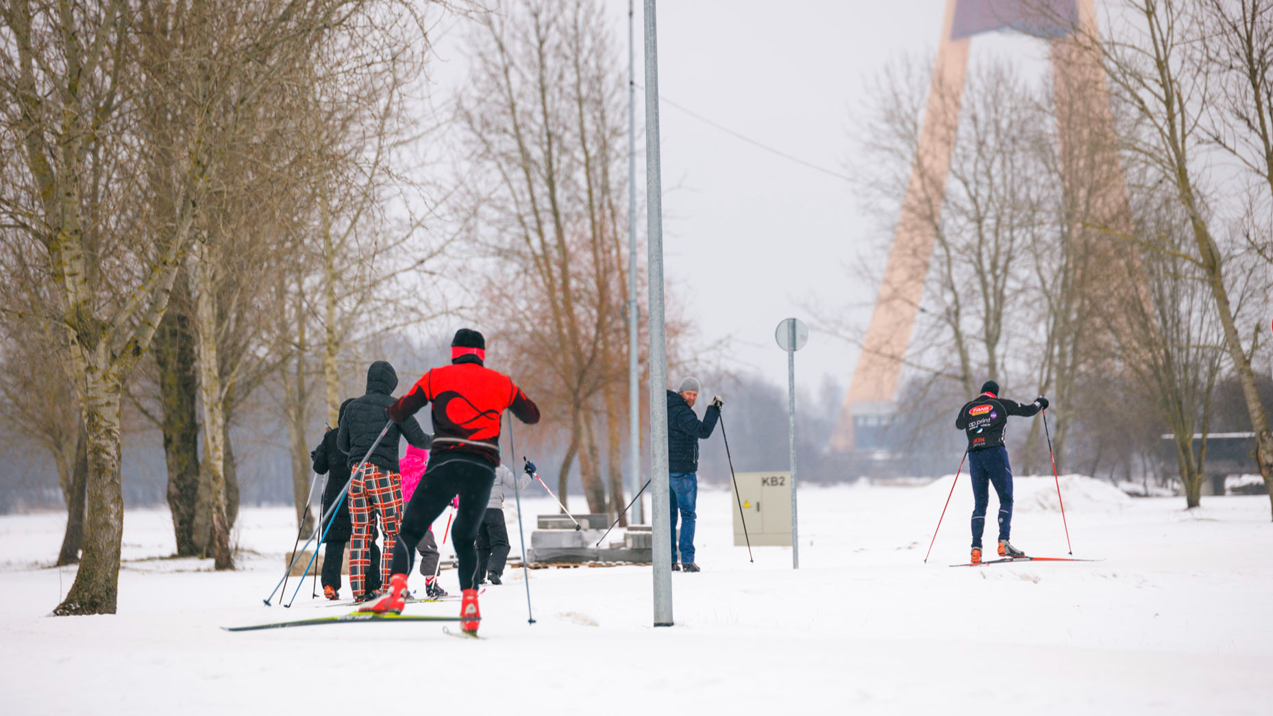 Piektdien atvērs slidotavu pie Rīgas 84. vidusskolas 