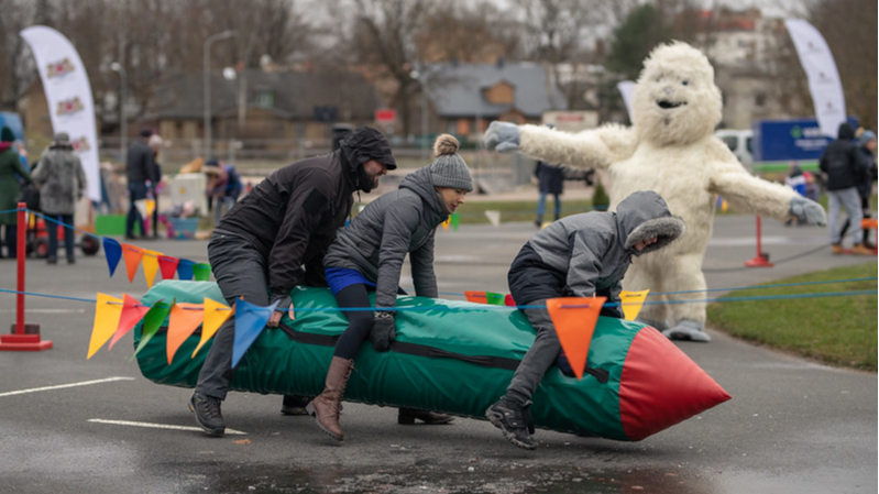 Spītējot laikapstākļiem, notika Rīgas Ziemas sporta un aktivitāšu festivāls