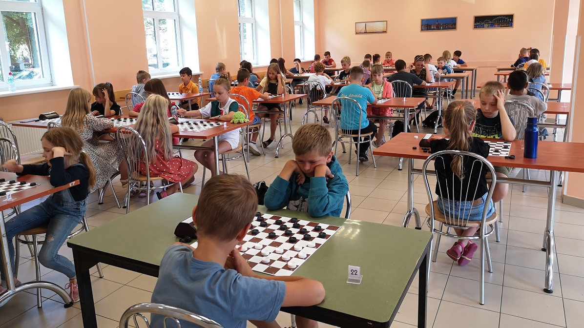 Rīgas atklātais čempionāts jauniešiem 100 lauciņu dambretē