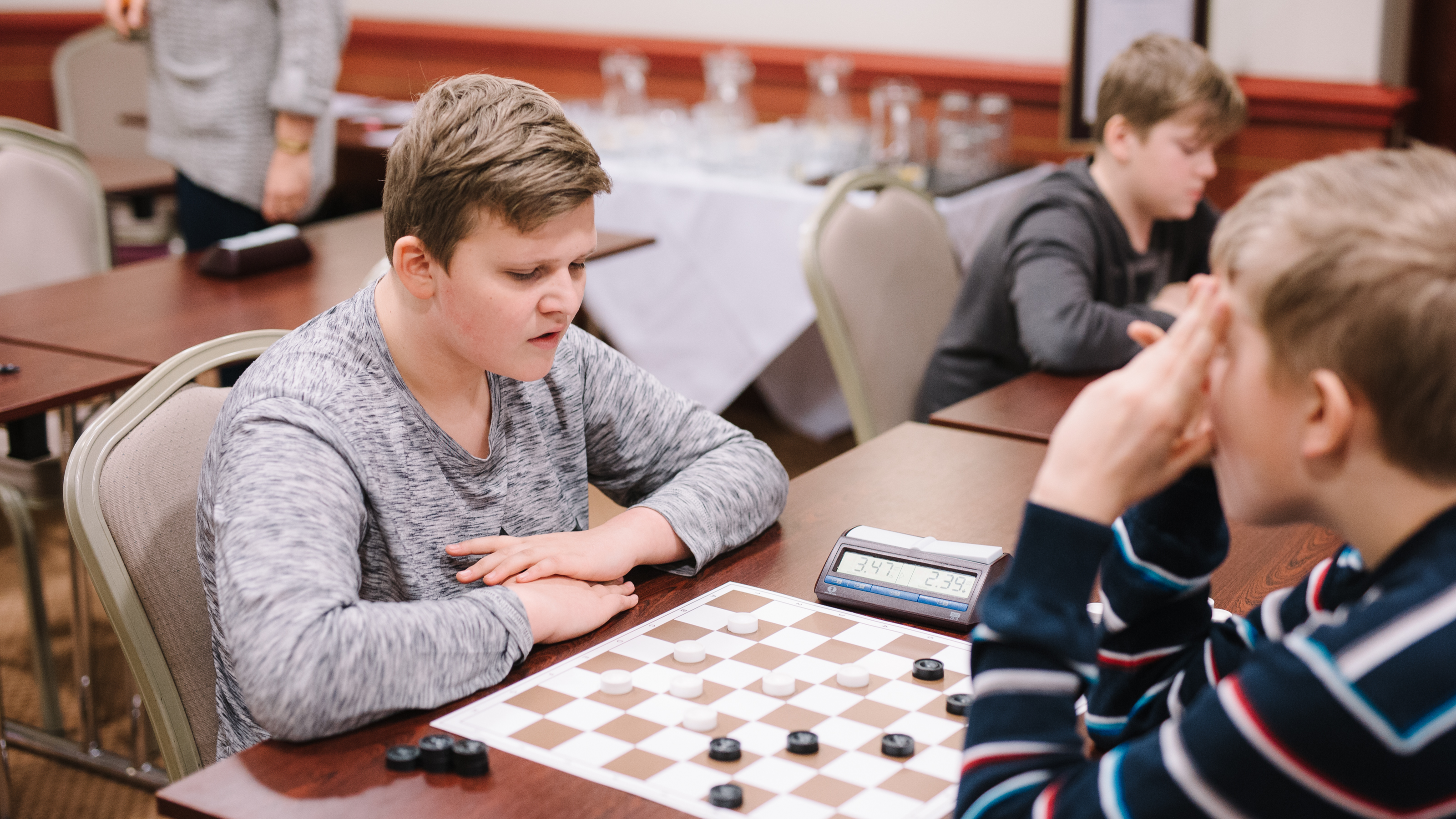 Notiks Rīgas atklātais čempionāts vīriešiem un sievietēm un atklātās jaunatnes meistarsacīkstes 100 lauciņu dambretē