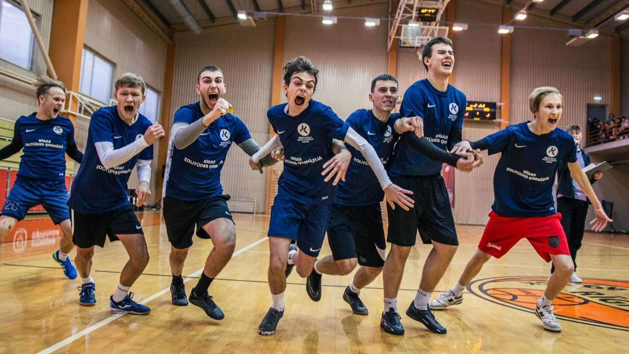 Novembrī sāksies vērienīgākās skolu futbola sacensības “Rīgas skolu telpu futbola kauss”
