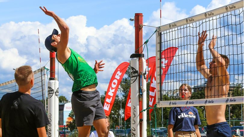 Turnīrs „Vasaras tautas kauss pludmales volejbolā”