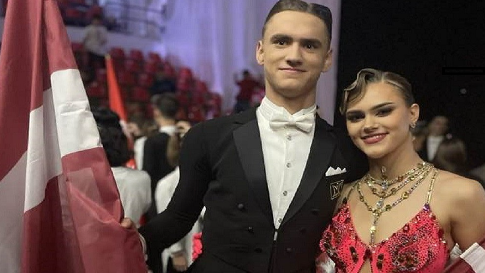 Pasaules čempionātā U21 Standartdejās Salaspilī divi Latvijas pāri pusfinālā, zelts Igaunijai