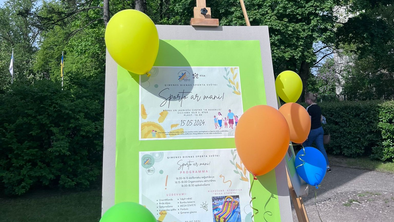 Bērnu un jauniešu centrā “IK Auseklis” aktīvi aizvadīti Ģimenes dienas sporta svētki “Sporto ar mani!