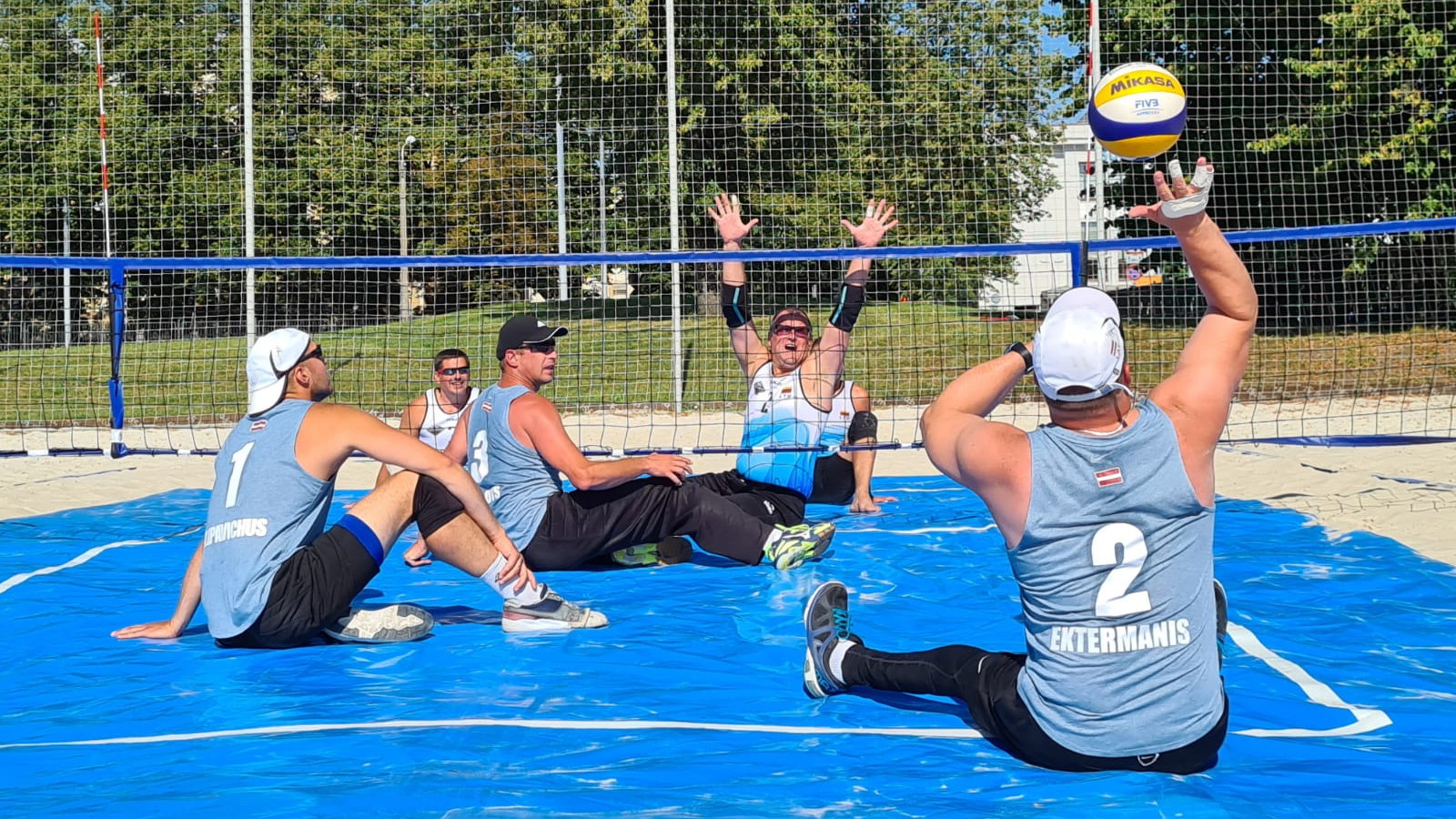 Latvijas komandai otrā vieta turnīrā "Riga beach sitting volley Cup 2020"