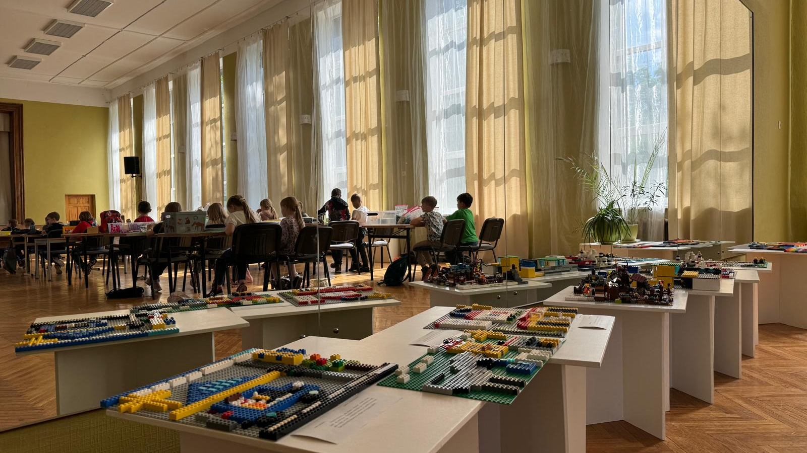 Noslēdzies LEGO konkurss “Reiz pilsētā…” 