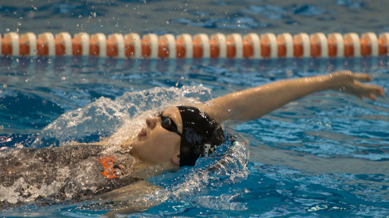 Rīgā norisināsies peldēšanas sacensības “Rīgas Sprints 2019”