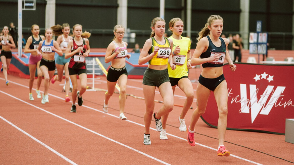 Daugavas sporta manēžā norisnājās Latvijas čempionāts vieglatlētikā telpās U16  grupā