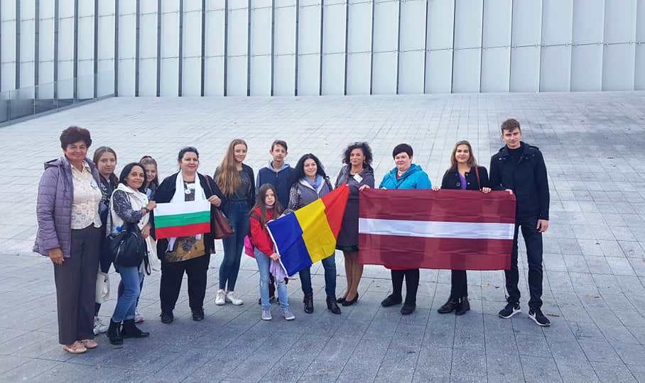 Erasmus+ projekts “Uzmanību, gatavību, starts! Dzīvojam labāk, izmantojot vecās spēles”