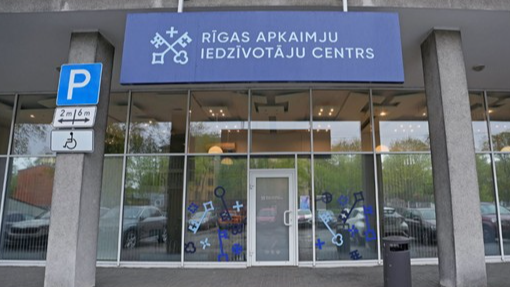 No 1. jūlija Rīgas Apkaimju iedzīvotāju centrs klientus klātienē pieņem četrās vietās