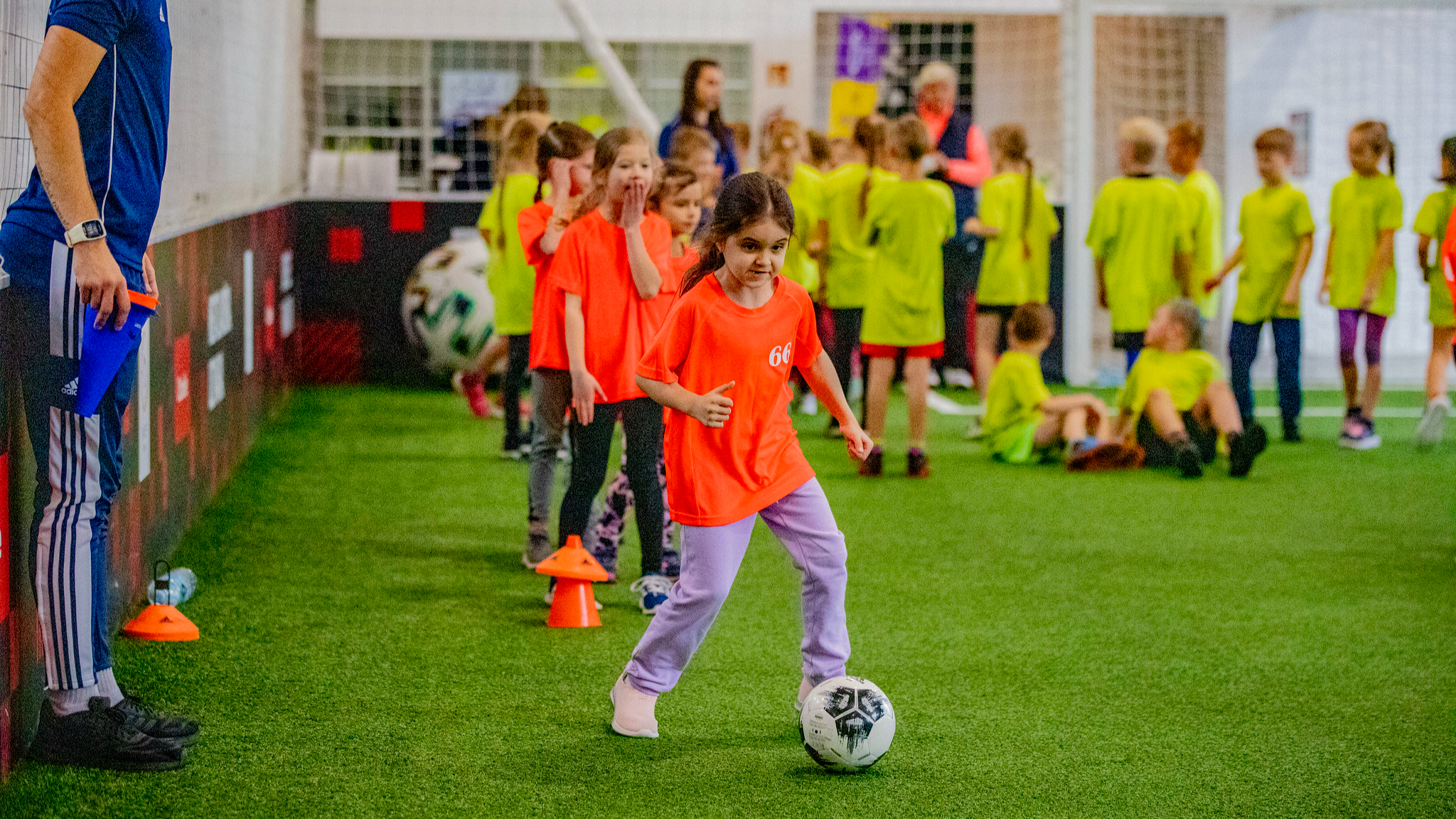 Aizvadīts Rīgas Skolu futbola festivāls un “Grassroots Leader” kursi
