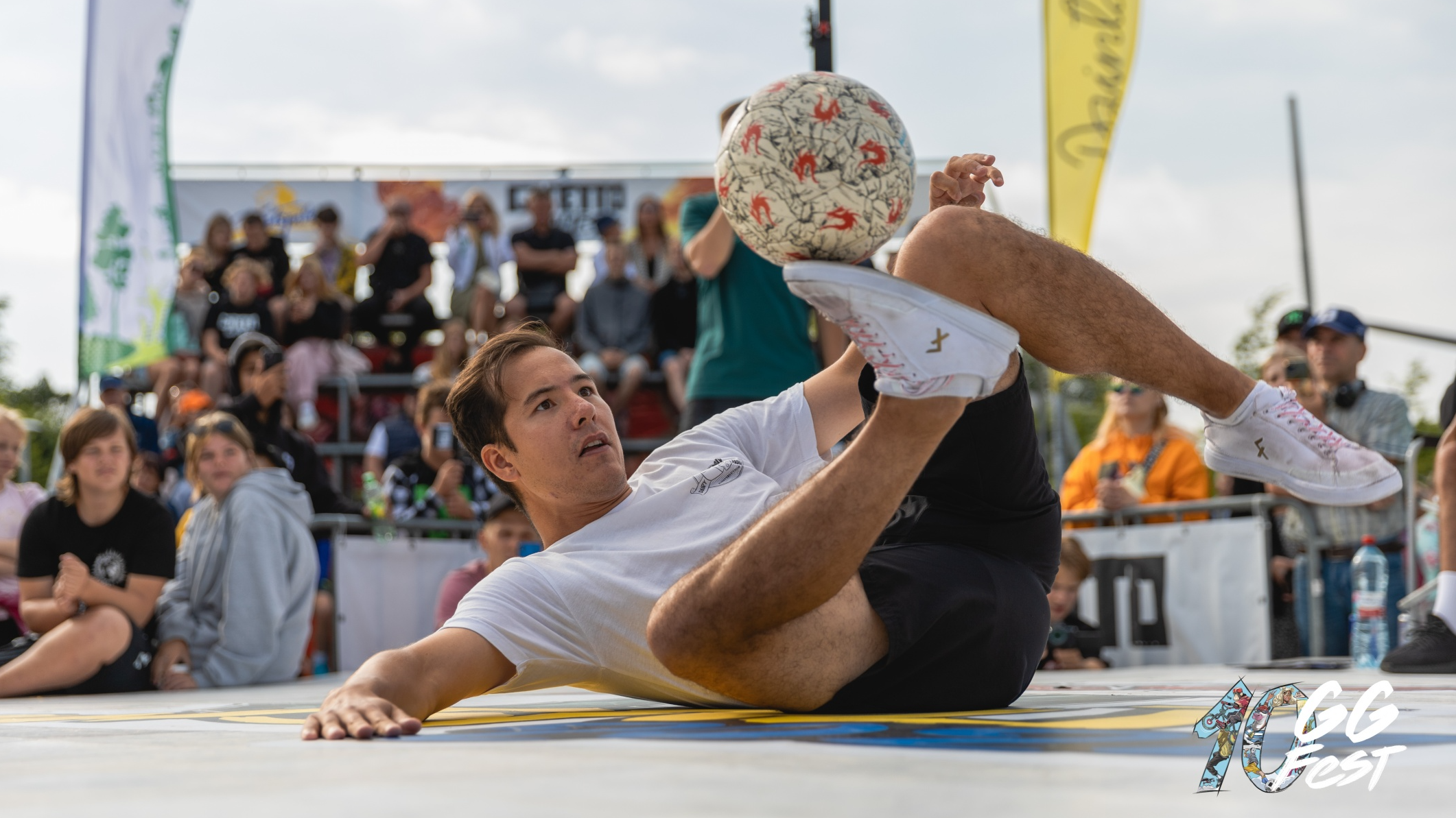 Rīgā ieradīsies pasaules labākie futbola frīstaileri