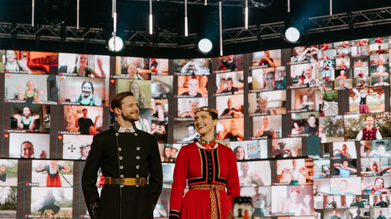 Piedalies XIII Latvijas Skolu jaunatnes dziesmu un deju svētku programmu konceptu izstrādes konkursā!
