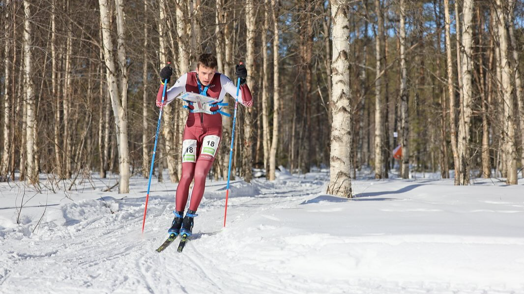 Gustavs Staņa spoži startē sezonas noslēdzošajās sacensībās