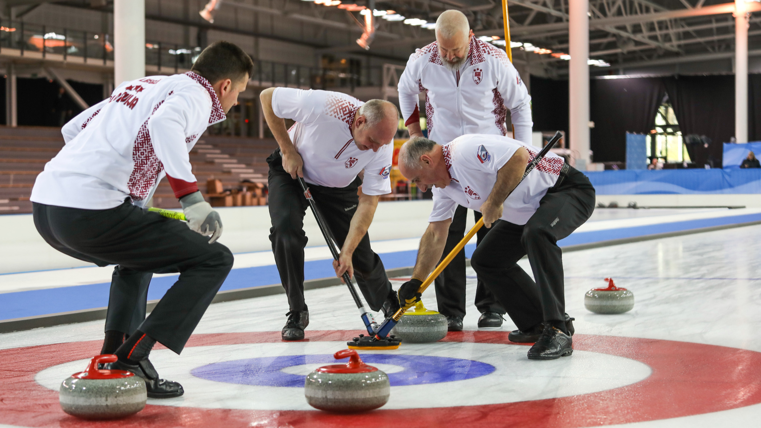 Kanādai otro gadu pēc kārtas dubultuzvara PČ kērlingā senioriem