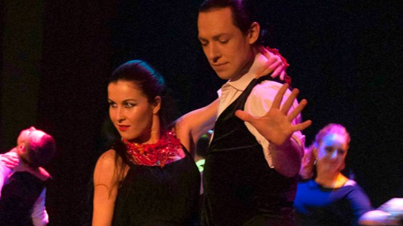 Latvijas profesionāļu deju pāris trijniekā pasaules čempionātā šova dejās